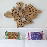 Myconian Collection - Preferred & ホテル